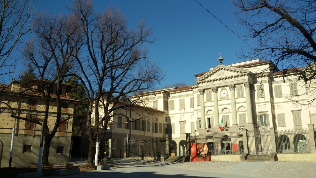 Academia Residence Bergamo Exterior photo